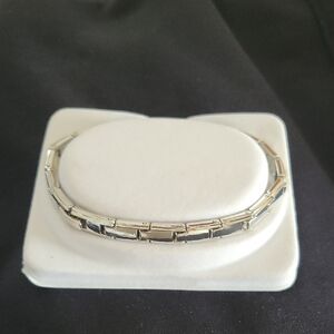 Magnetic Elegant Silver Bracelet